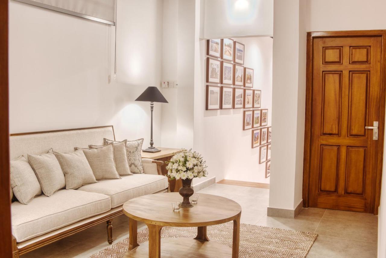 Gracian Villa Канді Екстер'єр фото