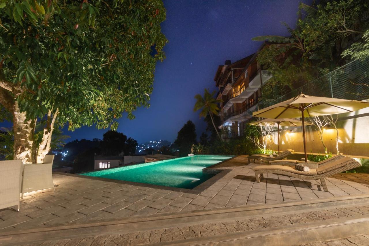 Gracian Villa Канді Екстер'єр фото