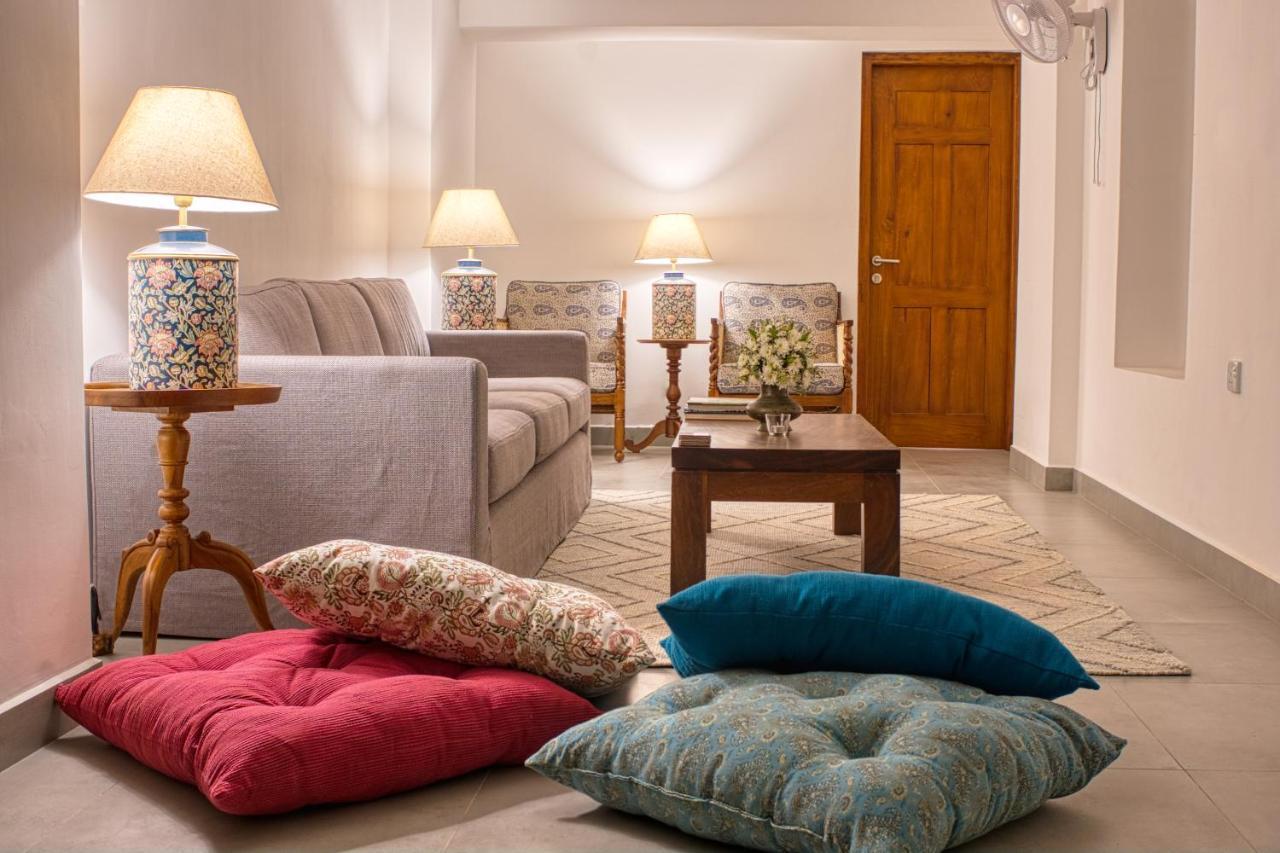 Gracian Villa Канді Екстер'єр фото